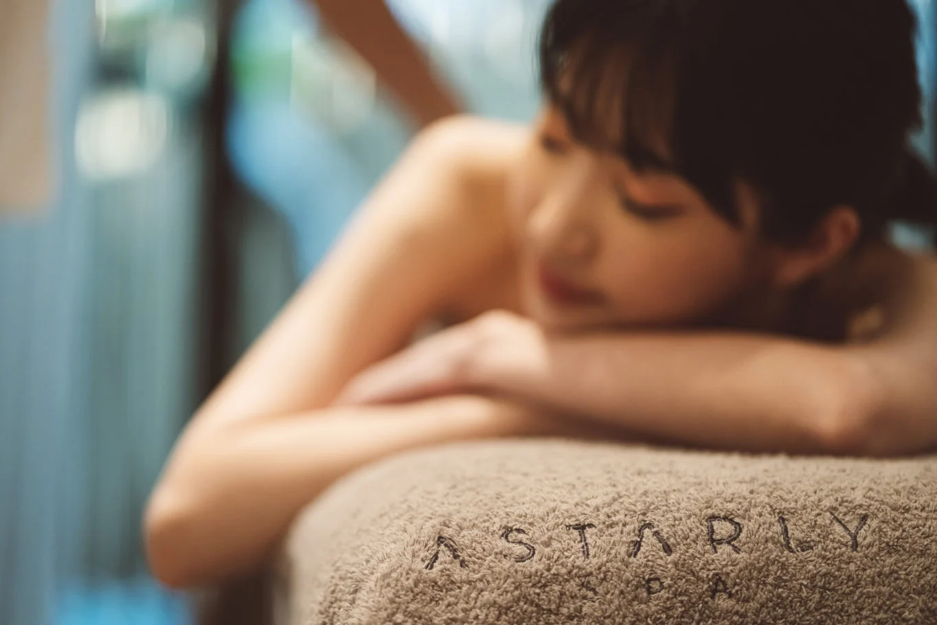 Astarly SPA｜護理床上休息情境及品牌毛巾
