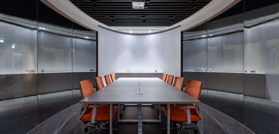 辦公室拍攝,辦公室內設計,不鏽鋼板設計,商業空間拍攝,奇拓設計,空間攝影,finestudio空間攝影