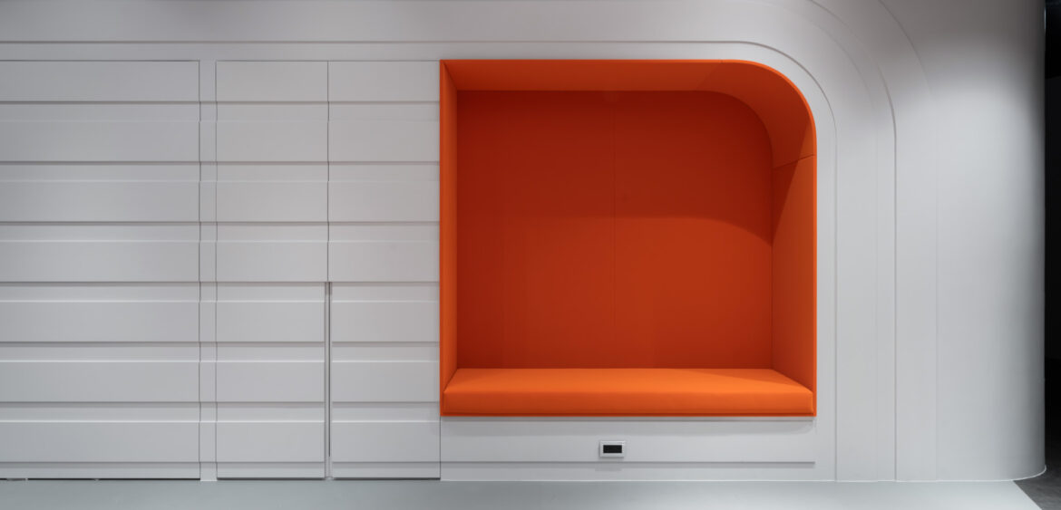 辦公室拍攝,辦公室內設計,不鏽鋼板設計,商業空間拍攝,奇拓設計,空間攝影,finestudio空間攝影