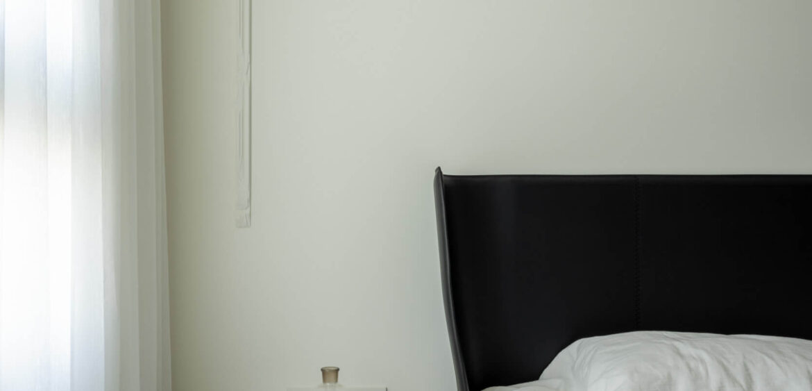 ROLF BENZ,金屬帷幕網,水磨石,金屬系統板,Benjamin Moore,白蠟實木,神保電器,未來考古,向丘設計,住宅空間攝影,finestudio空間攝影