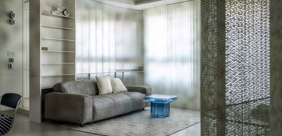 ROLF BENZ,金屬帷幕網,水磨石,金屬系統板,Benjamin Moore,白蠟實木,神保電器,未來考古,向丘設計,住宅空間攝影,finestudio空間攝影